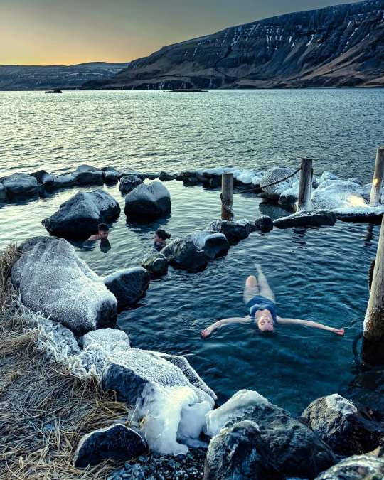 Rejuvenating Bathing Experience | Relax in the geothermal baths