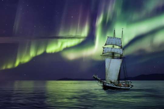 Bespoke Northern Lights | Experience the unique!